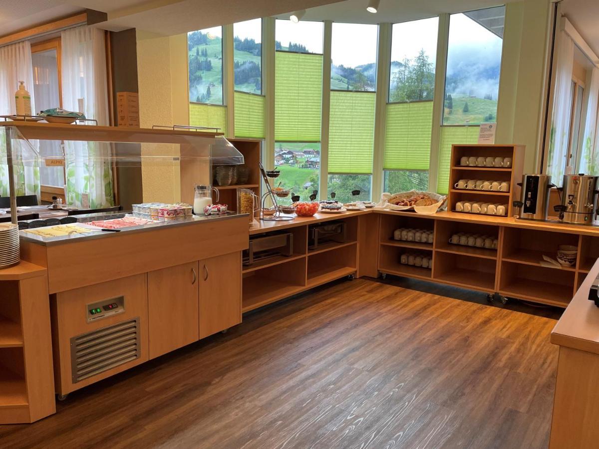 Ferien- Und Familienhotel Alpina Adelboden Eksteriør billede